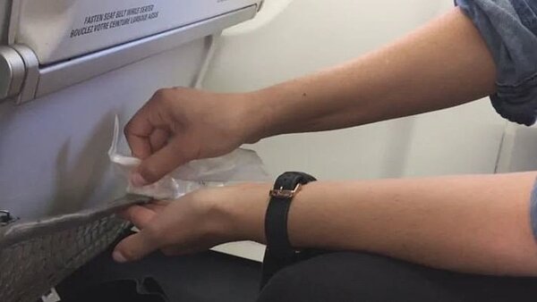 微生物學透過樣本分析飛機上最髒的地方,排行榜出爐讓大眾好驚訝。圖擷自CBC