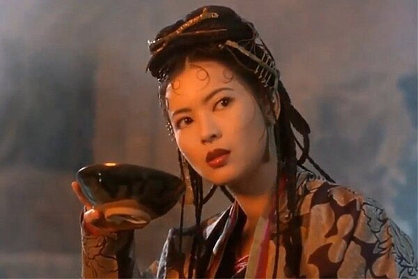 藍潔瑛3日凌晨被發現暴斃在家中，享年55歲。（圖／翻攝自YouTube）
