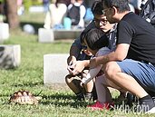 吳德榮：明至周四水氣減少　白天全台高溫30度