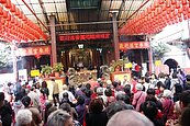 三月瘋媽祖　南瑤宮香客絡繹不絕進香團已逾十五萬人