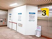 忠孝新生站冒火　北捷：電線短路