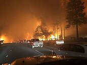 北加爆山火近3萬人驚慌逃　1分鐘等同燒掉10個好市多倉庫