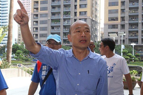 高雄市政見發表會,韓國瑜針對長照等議題,提出推動老青共住政見。 記者劉學聖/攝影