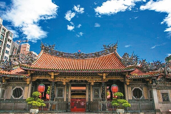 文化部昨預告,今天將正式公告北市艋舺龍山寺為國定古蹟。 圖/取自文化部國家文化資產網