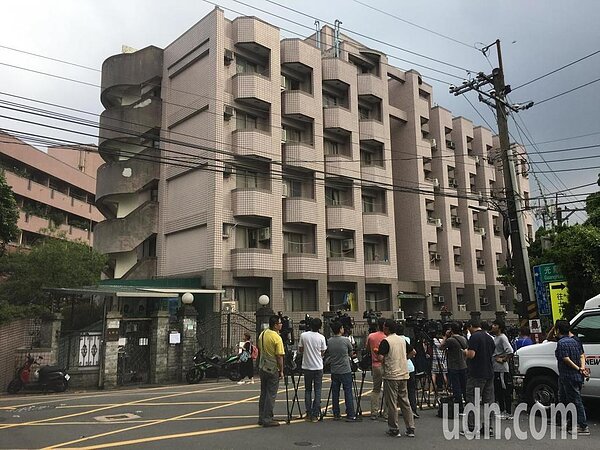 國民黨新北市長候選人侯友宜陷入文大宿舍爭議。圖/報系資料照
