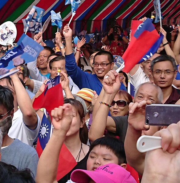 精神科醫師表示,近2個月門診明顯感受到選舉氛圍,約有1成多患者因選情情緒起伏,甚至與親友發生衝突。圖/聯合報系資料照