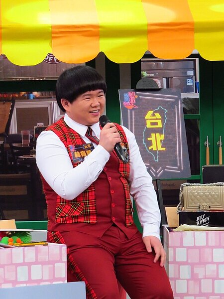 小胖錄衛視「請問你是哪裡人」。圖/衛視提供