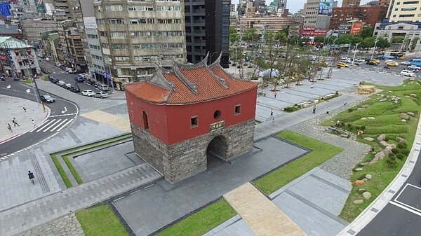 明天下午台北市長柯文哲在北門廣場有「光榮城市」園遊會。圖/北市工務局提供