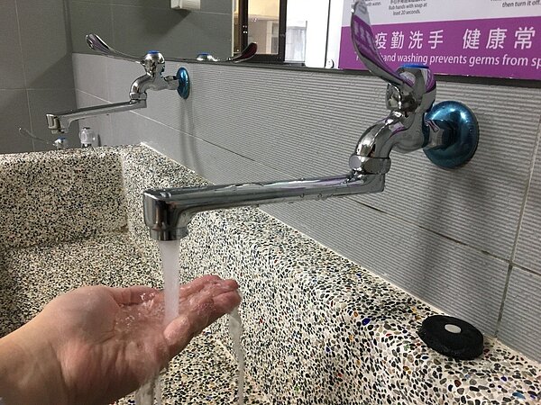 台灣自來水公司第三區管理處新竹第二淨水場指出,為穩定供水及正確計量,辦理「新竹廠106年水量計汰換工程」,自11月28日上午8時起至當日19時止,共計11小時停水。圖/本報資料照片