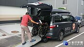 中市長照2.0交通接送服務　失能長者就醫往返更方便