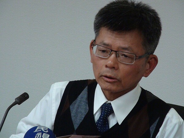 前高雄縣長楊秋興今天透露,韓國瑜和郭台銘熱線3小時,邀鴻海來高雄設廠,創造更多就業機會。圖/本報資料照片