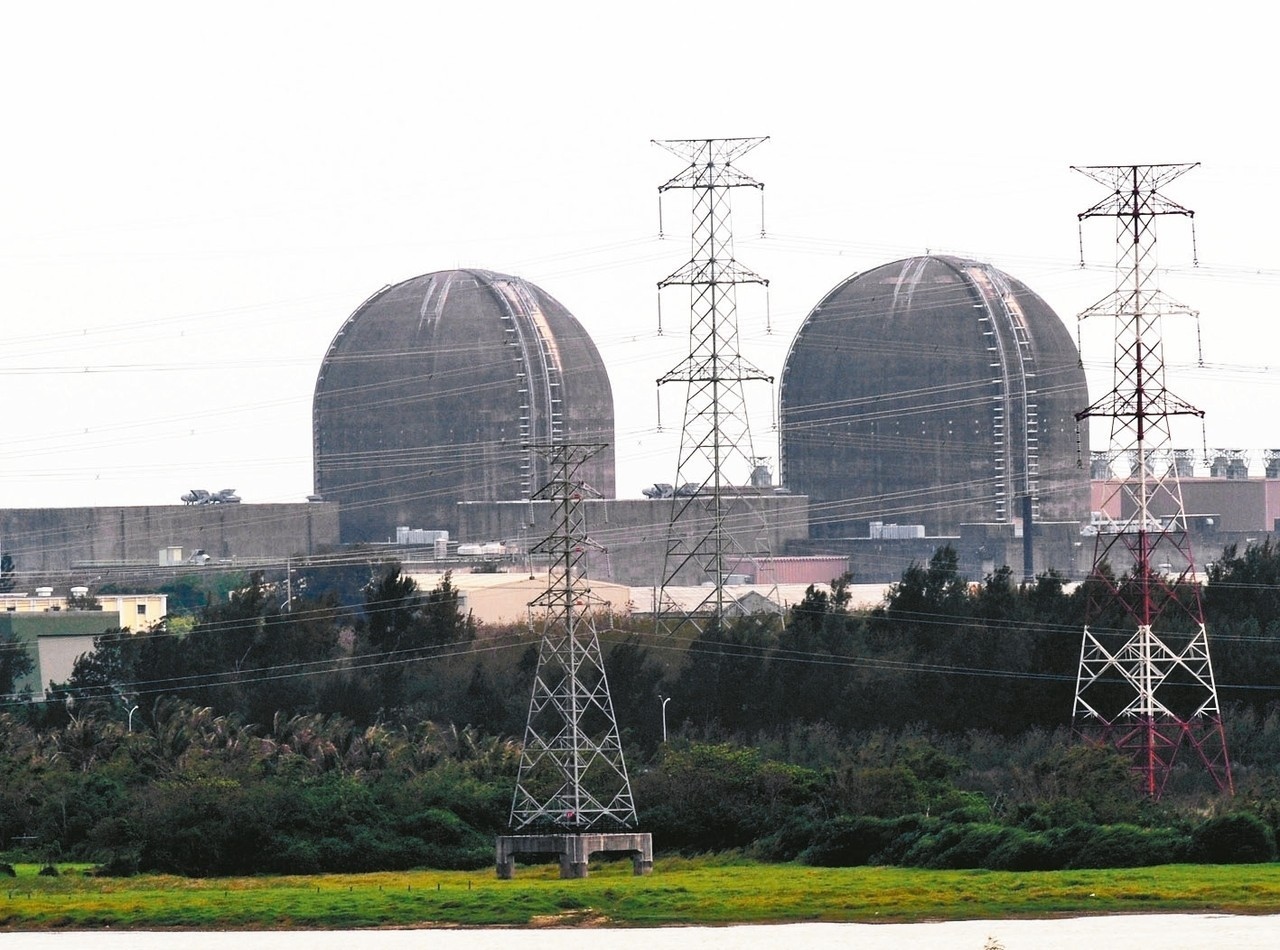 行政院宣布取消非核家園2025期限，考慮讓核電廠延役，目前傳出最有可能延役的是位於屏東的核三廠，但屏東縣府今天表達堅決反對。 圖／聯合報系資料照片