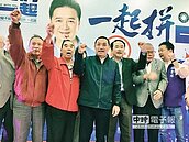 傳與柯P搶邱豐光擔副市長　侯讚很多人想重用他