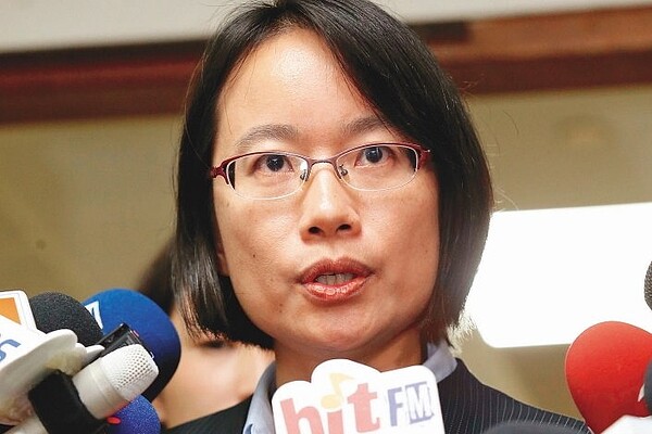 北農總經理吳音寧昨日上午舉行記者會,明確表達不接受被下台的安排。下午北農董事會通過吳音寧總經理解職案。記者高彬原/攝影