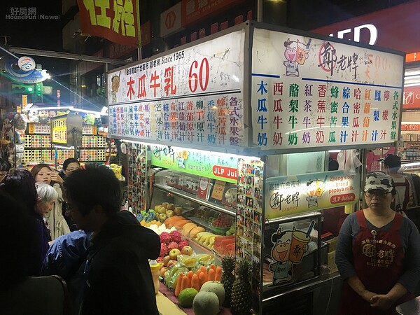 高雄六合夜市。 好房網 News記者楊欽亮 / 攝