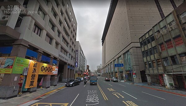 京華城旁八德路四段店面空租問題嚴重 (圖/擷取自Google Map)