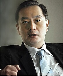 嚴凱泰(圖自裕隆集團網站)