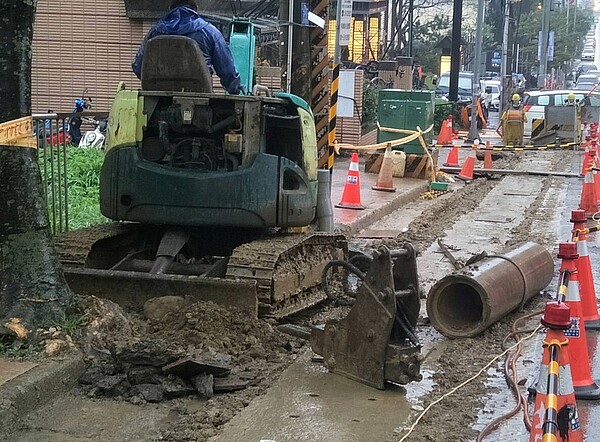 自來水公司第二區處公告桃園市龍潭給水廠工程施工，龍潭區本月間分階段停水，每次停水7小時，（照片為桃園市施工示意圖）。記者曾增勳／攝影 