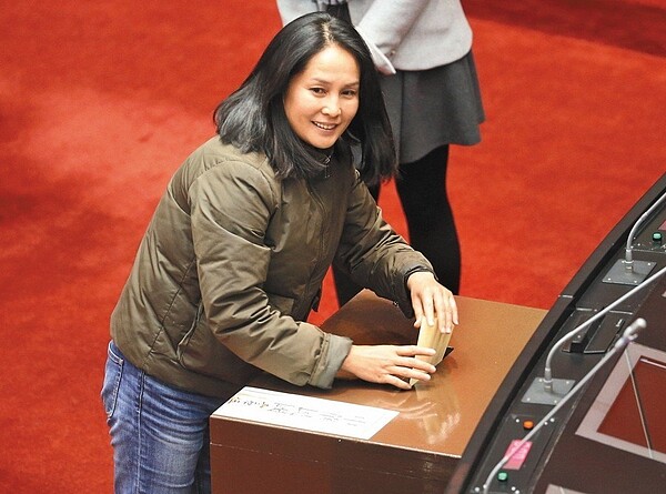 大法官會議破天荒以立委高金素梅(圖)未參與前瞻預算表決為由,剔除其聲請釋憲的資格。 圖/聯合報系資料照片