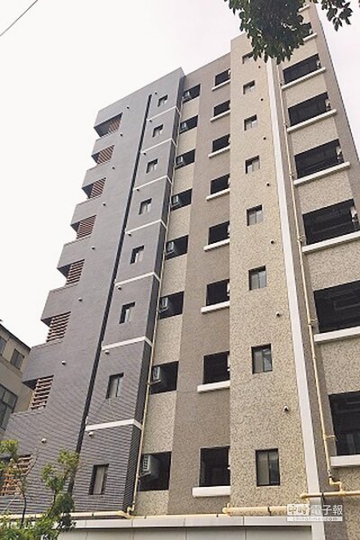 圖為板橋青年社會住宅。(葉德正翻攝)