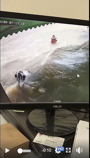 中山區復興路212巷今早又淹了。圖/居民黃正郎提供