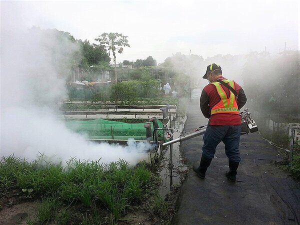 台中市大里區開心農場近一周內無登革熱新增發病個案，顯示防治已見初步成效。圖／台中市衛生局提供
