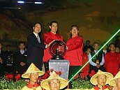 台灣燈會登場　百萬人湧進新竹