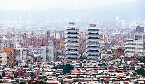 財政部國產署今天公布今年第三批地上權招標案，連同日前招標北市空軍活動中心土地，讓近期地上權案有轉熱的趨勢。 圖／聯合報系資料照片