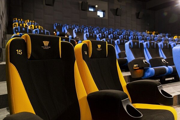 威秀影城全台第14個據點落腳桃園統領廣場，打造20座影廳、共990席座位。圖／威秀影城提供