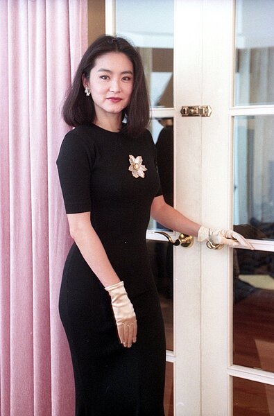 林青霞在當紅時急流勇退、走入婚姻,曾是各方矚目大事。圖/報系資料照片