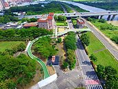 樹林新地標　150米省民陸橋即起開放