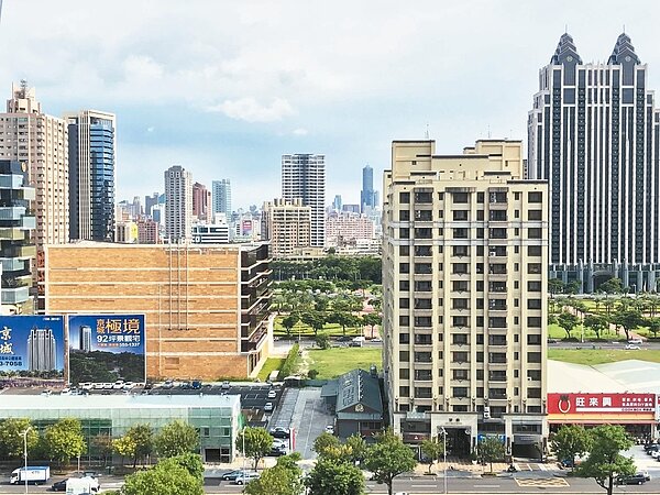 高雄農16特區。 記者游智文/攝影