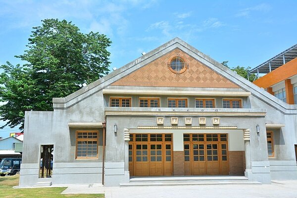 新化公會堂青少年圖書館今天啟用。圖/本報資料照片