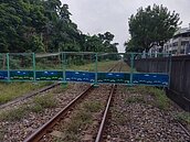 東臨港線移撥　輕軌C32到C37站進場施工