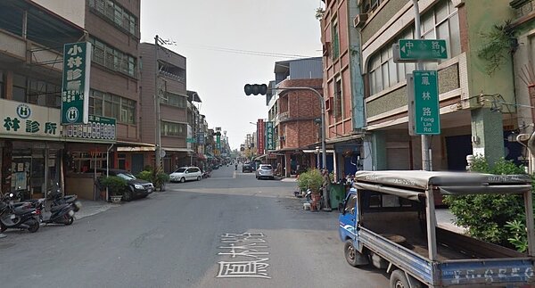 高雄小港鳳林路段出現最低價65萬的透天厝。圖/GOOGLEMAP