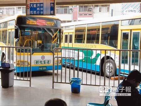 彰化客運在中寮鄉、草屯鎮有4條路線，將於2月中旬停駛。（廖志晃攝）