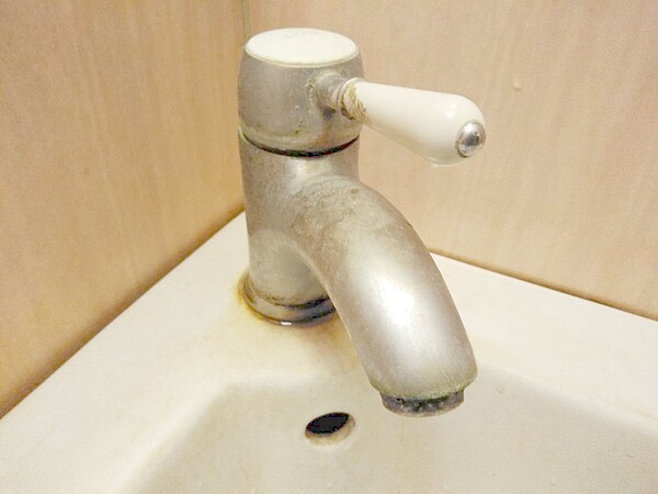 台水公司南區工程處將汰換鳳山廠工業用水專管,15日至21日分兩階段停水,臨海工業區含中鋼等364家廠商將停水。記者王昭月/攝影