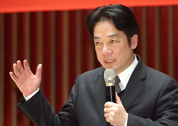 行政院前院長賴清德主張「立委兼任閣員」, 藍綠皆認為難度高。聯合報資料照