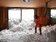 影／半夜大雪衝破大門　奧地利飯店室內變雪地
