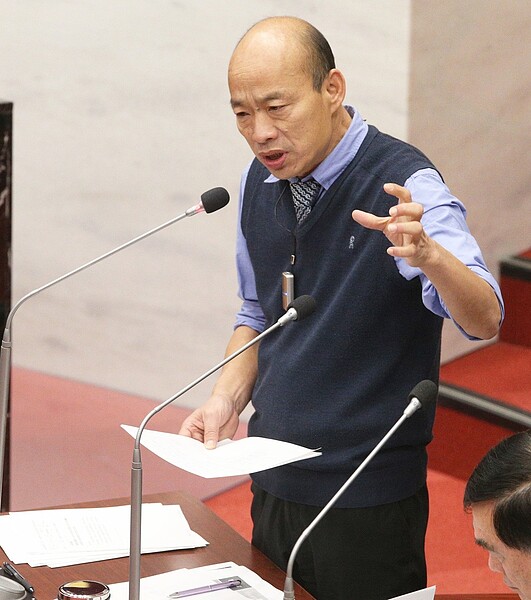 高雄市長韓國瑜表示,建賽馬場,找土地重要,更重要的是去推動的意志力。記者劉學聖/攝影