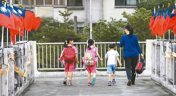 全台僅八縣市設置專區公布不適任托育人員與機構負責人姓名,衛福部昨宣布已在社家署網站建置公告專區。圖為示意圖。 圖/聯合報系資料照片