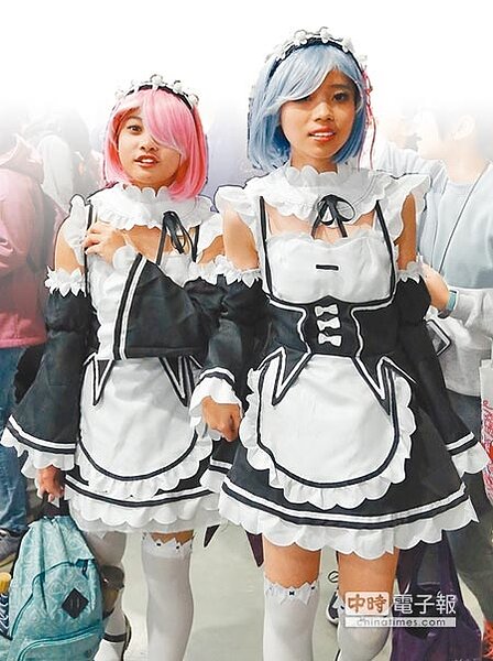 
2019台北動漫節19日揭幕，許多動漫迷們前往參加，有人扮成自己喜歡的動漫人物。（趙雙傑攝）
 