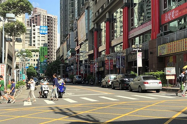 桃園海華商圈。記者游智文/攝影