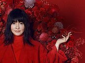 頭銜讓她壓力大　唐綺陽「不會封筆，會一路寫下去」