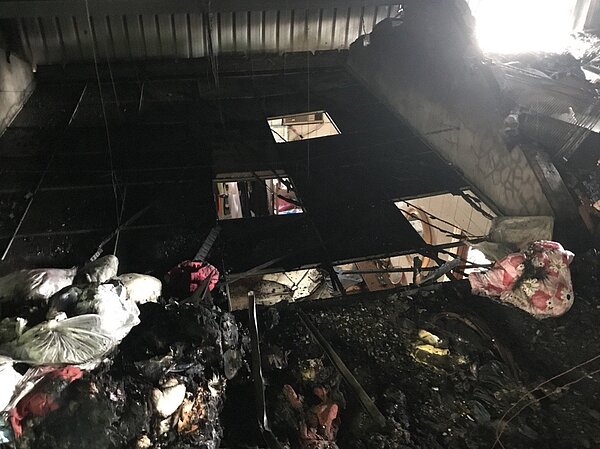去年5月高市鼓山區發生出租雅房火警造成3死。圖/報系資料照