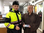 信徒捐16萬香油錢　「整袋現金」被忘在ATM旁邊