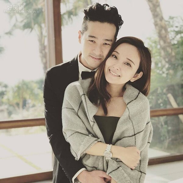 愛紗(右)過去和老公周洺甫感情如膠似漆。圖/摘自IG