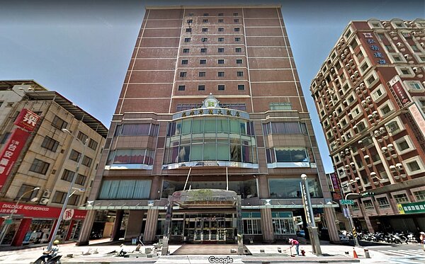 高雄尊龍飯店。圖/取自google map