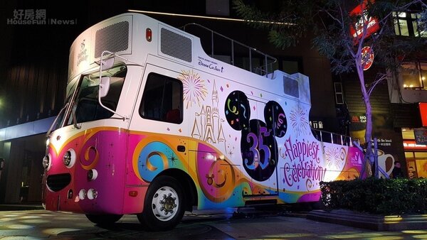 東京迪士尼度假村的Dream Cruiser III遊行花車，將於2月16日起在西門町商圈展出。記者陳睿中／攝影