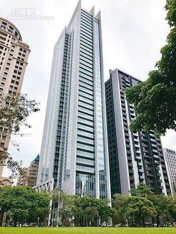 九合一選後,中部豪宅市場買氣回升,位於七期新市政中心的大陸「寶格」,近期來客比去年同期成長20%,客戶多為台商與華僑。 記者宋健生/攝影